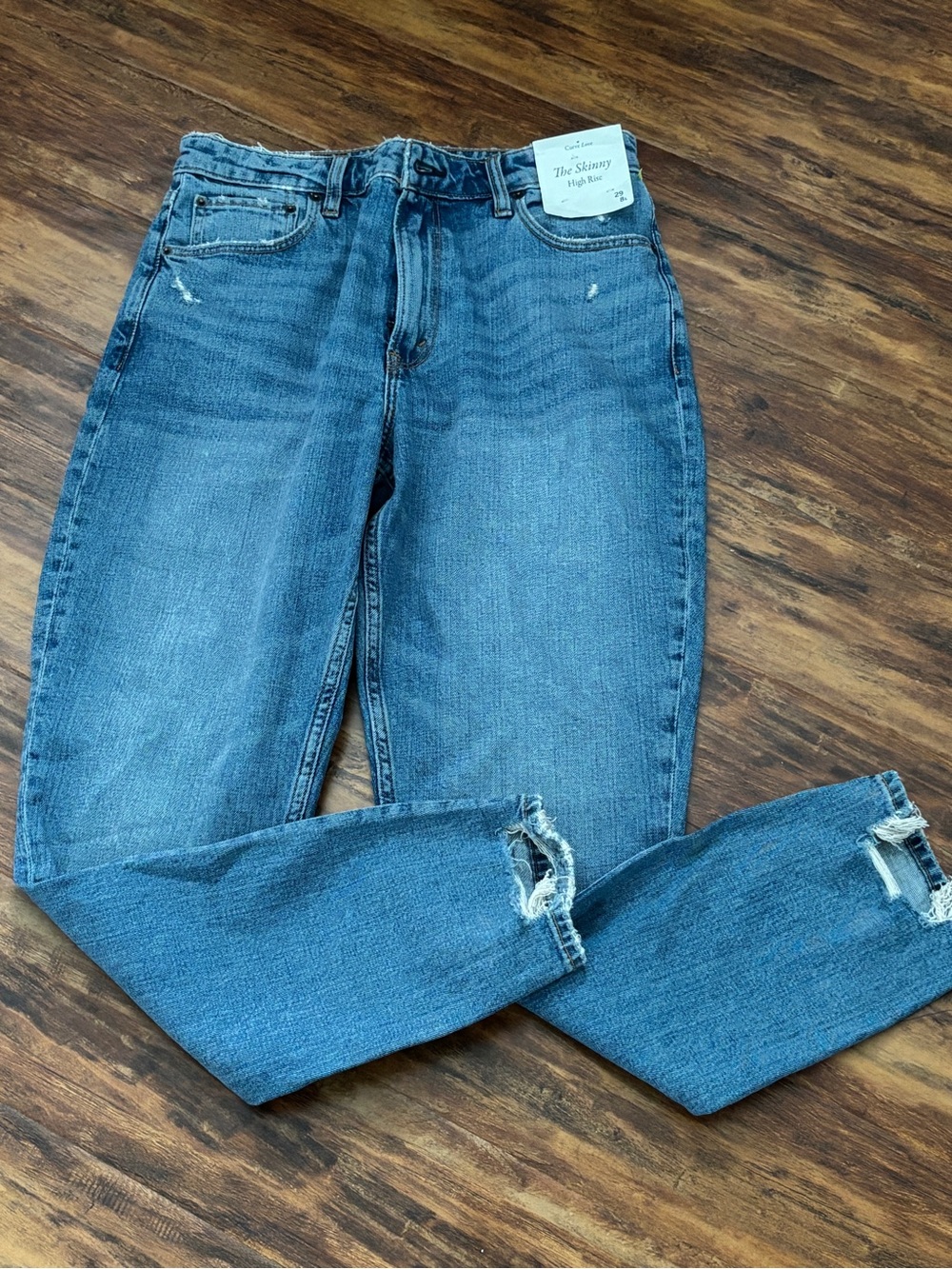 Abercrombie & Fitch High rise jeans NWT 
29/8
